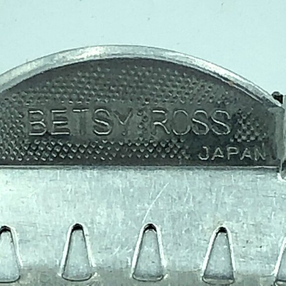 Lot of Vintage Metal Hair Stylists Clips - Picture 3 of 8